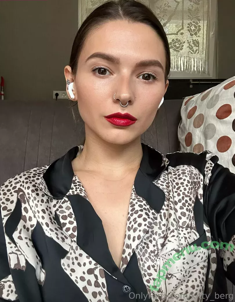 Kitty Berg nude photo #0843 (kitty_berg / kittyberg)