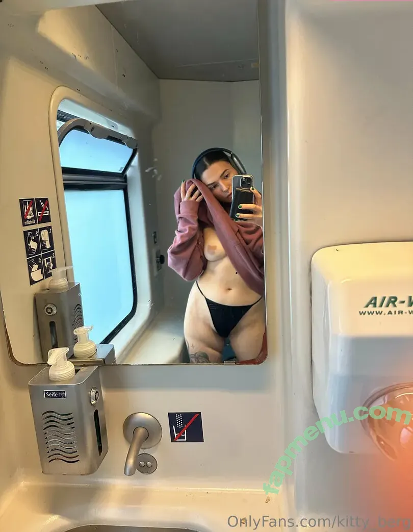 Kitty Berg nude photo #1725 (kitty_berg / kittyberg)