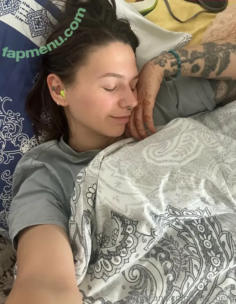 Kitty Berg nude photo #1850 (kitty_berg / kittyberg)