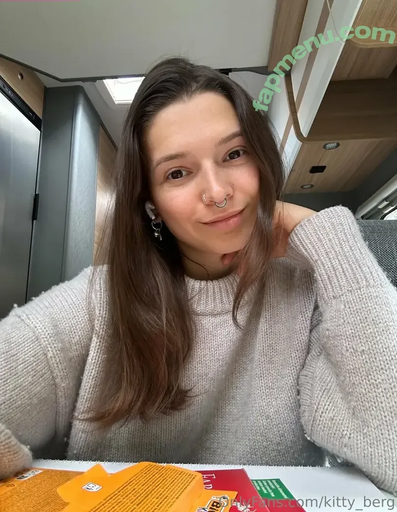 Kitty Berg nude photo #1880 (kitty_berg / kittyberg)
