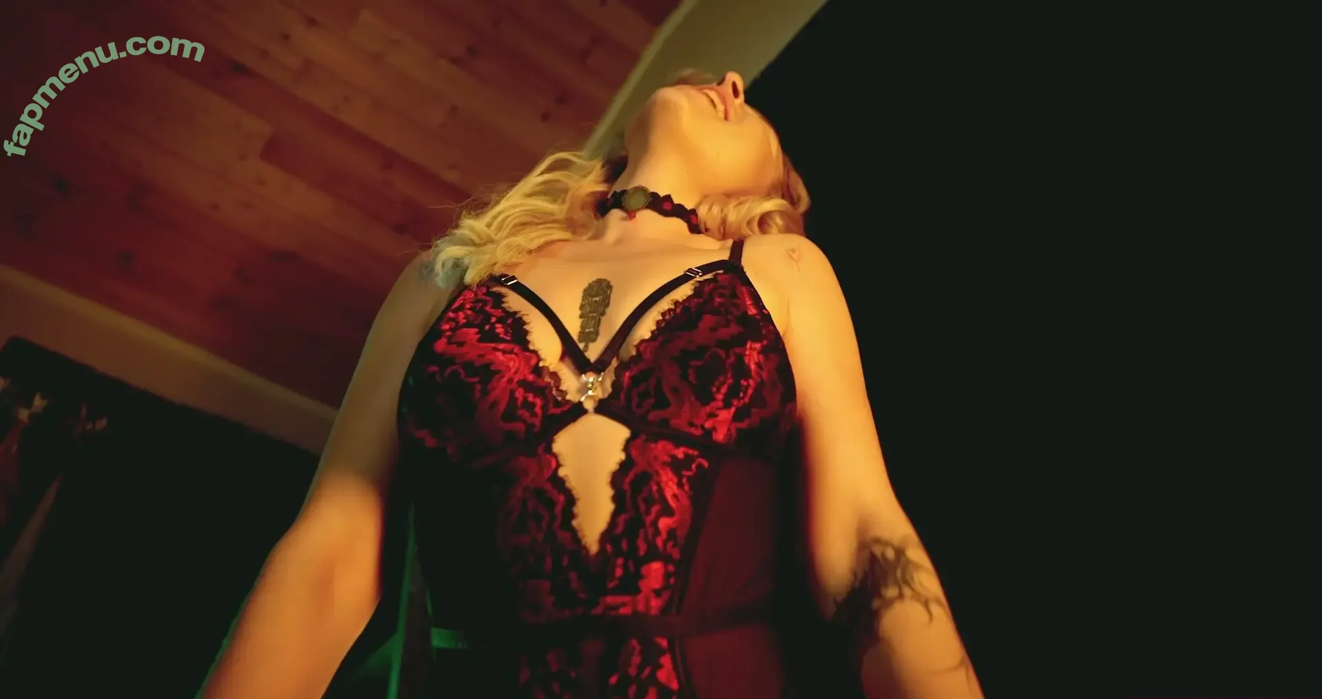 Kitty Cat Helza nude photo #0252 (The SoundsGirls / helzaglass / hlzkittycat)