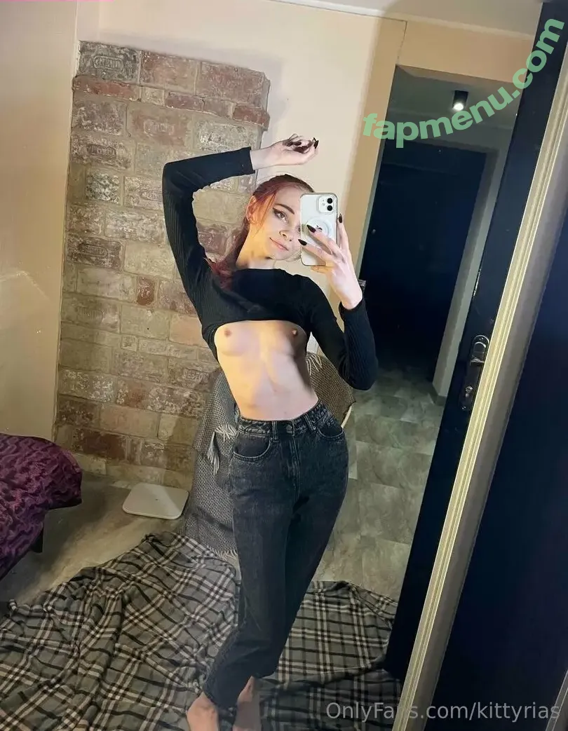 Kitty Rias nude photo #1593 (kitty_riass / kittyrias)