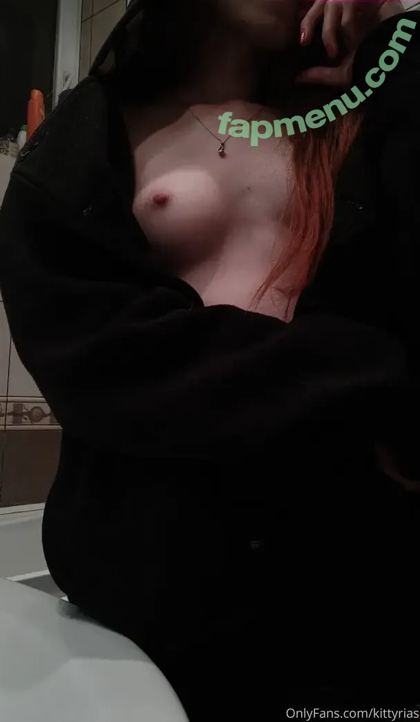 Kitty Rias nude photo #2063 (kitty_riass / kittyrias)