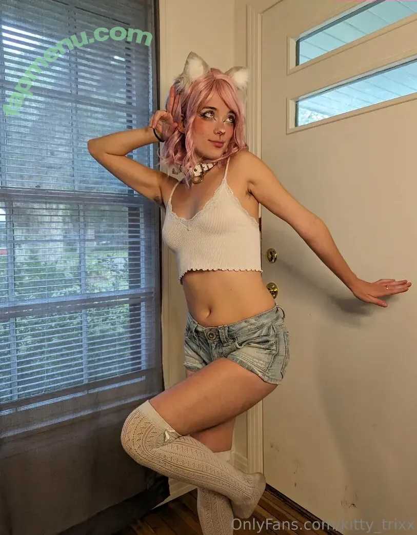 kitty_trixx nude photo #0002 (Kittytrixx_)