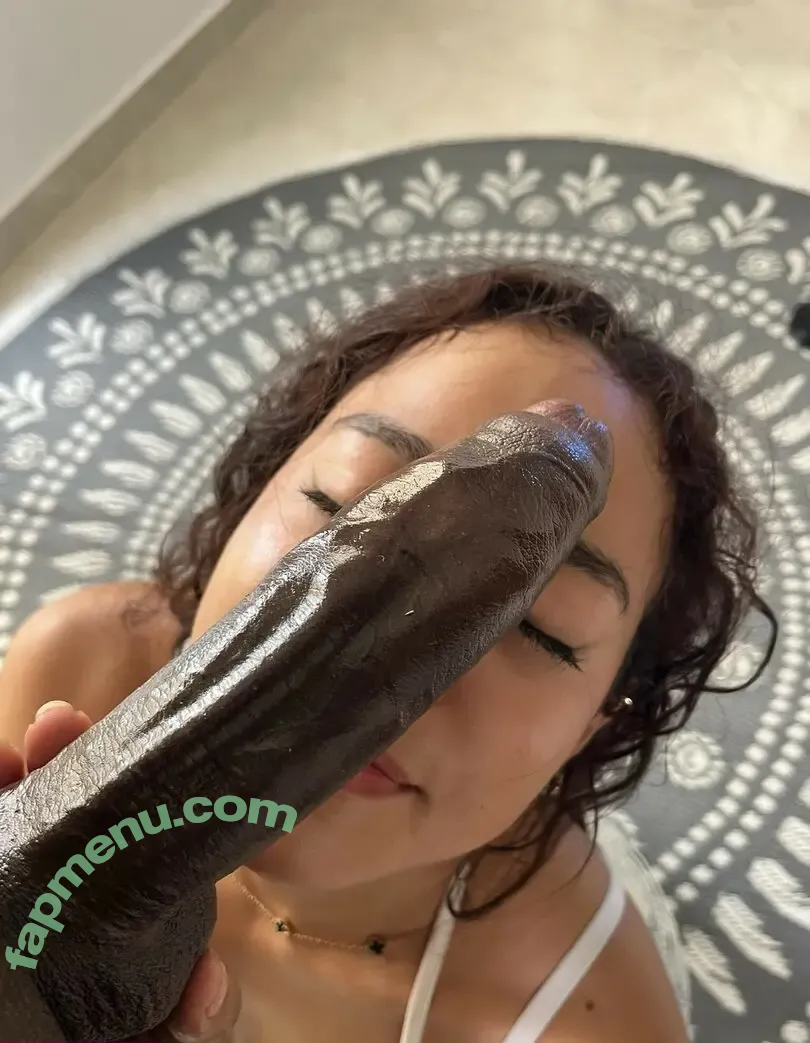 Kittyand nude photo #0030 (kitty_and_vibe / kittyandf)