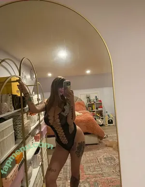 KittyAutumnMeow nude photo #0007