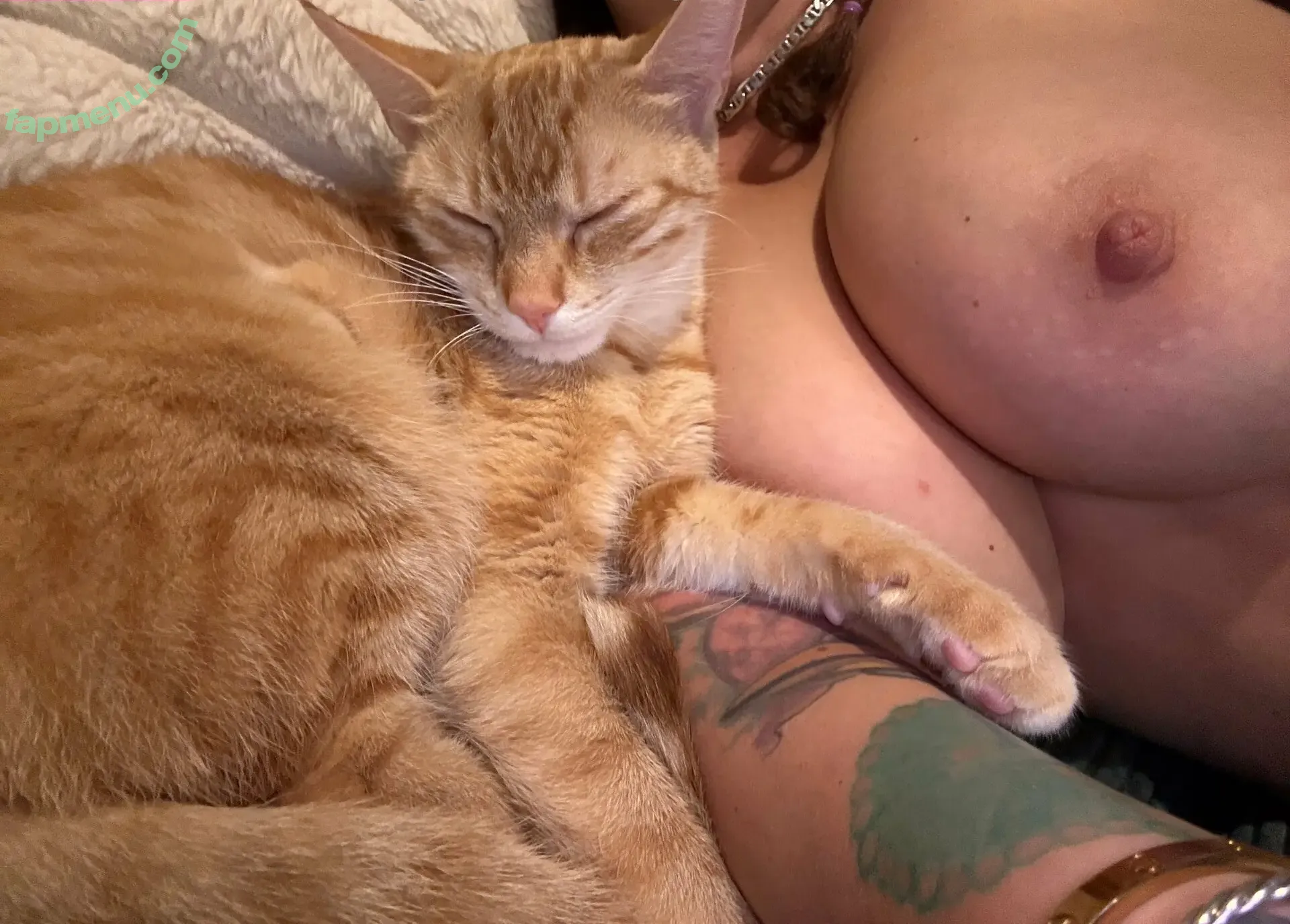 KittyAutumnMeow nude photo #0055 (KittyAutumnMeow)