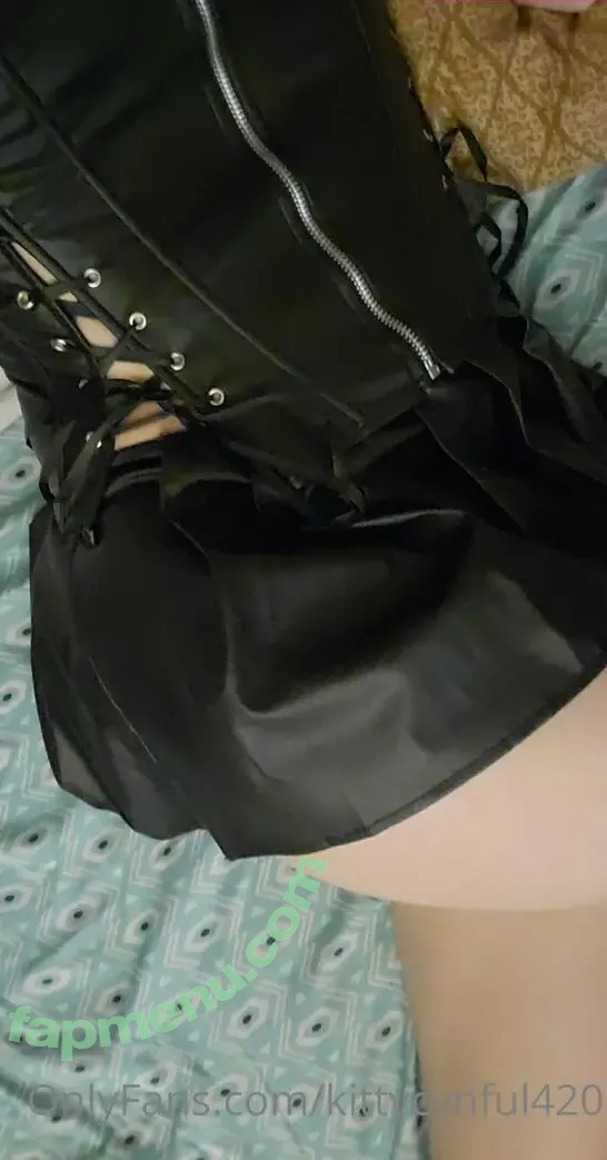 kittycynful420 nude photo #0018 (kittyuwu420)