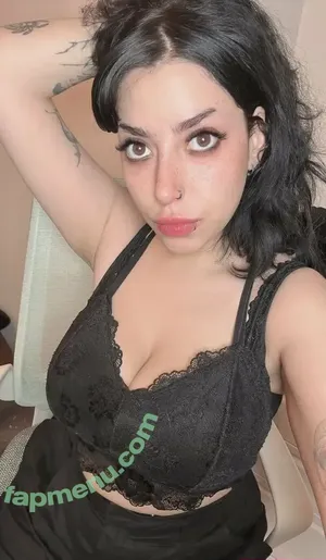  nude photo #0001