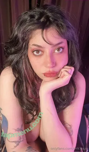  nude photo #0002
