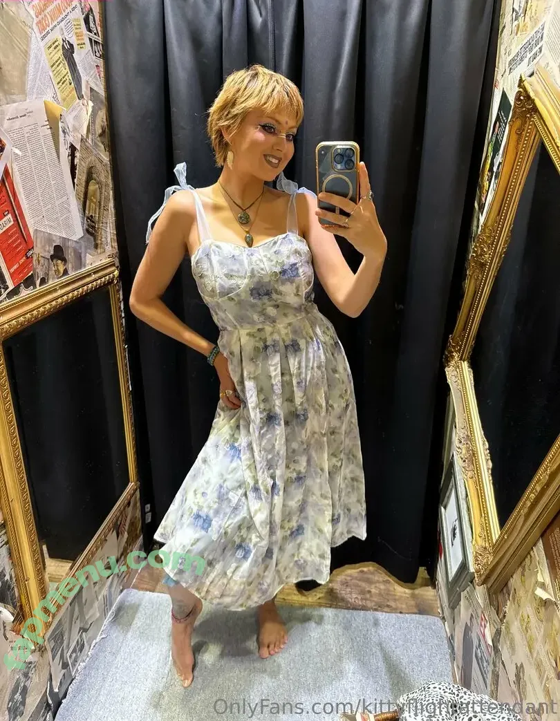 Kittyflightattendant nude photo #0035 (flightattendantmomlife)