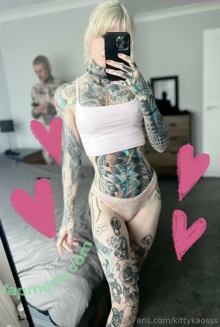 kittykaosss nude photo #0005 (kittykaos_)