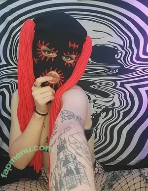 kittykween66 / savage.kitty666 nude photo #0013