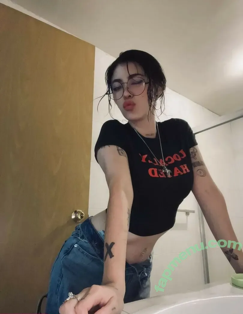 Kittymeichi nude photo #0035 (Kittymeichiuwu / Mei Ichikawa)