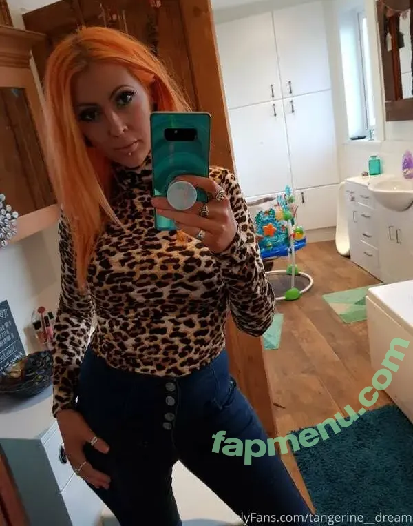 kittyneon nude photo #0017 (Kitty.neon)