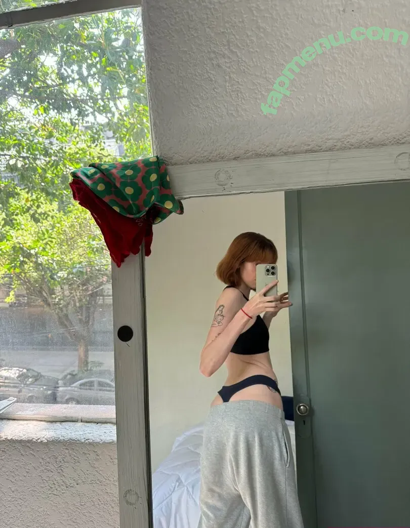 kittynippyhippie nude photo #0153 (littlenippyhippie)