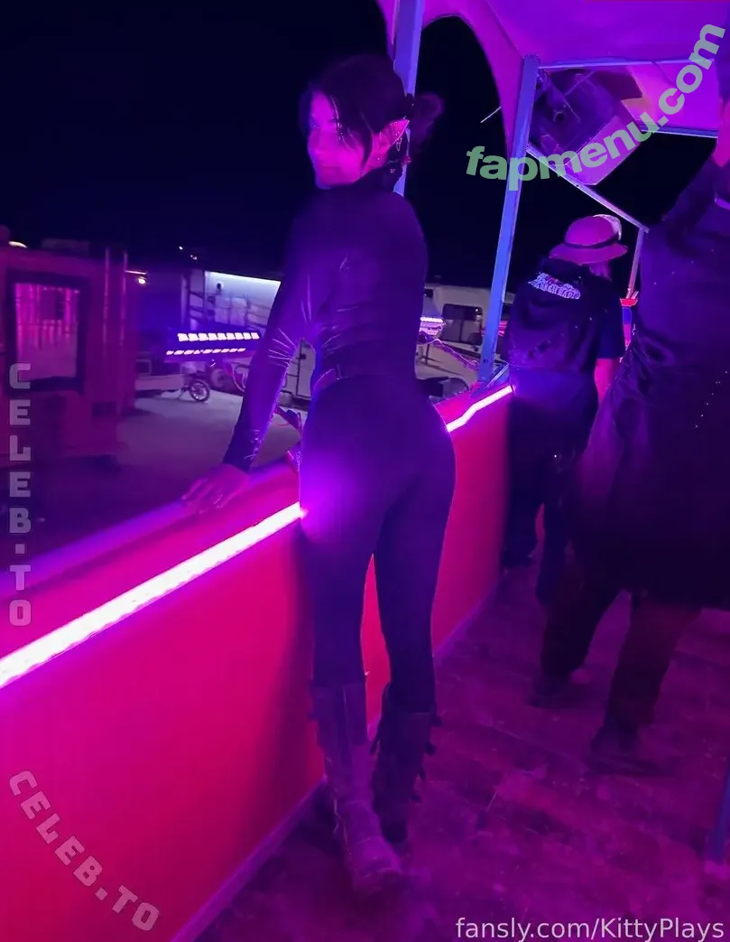 KittyPlays nude photo #0121 (KittyPlays)