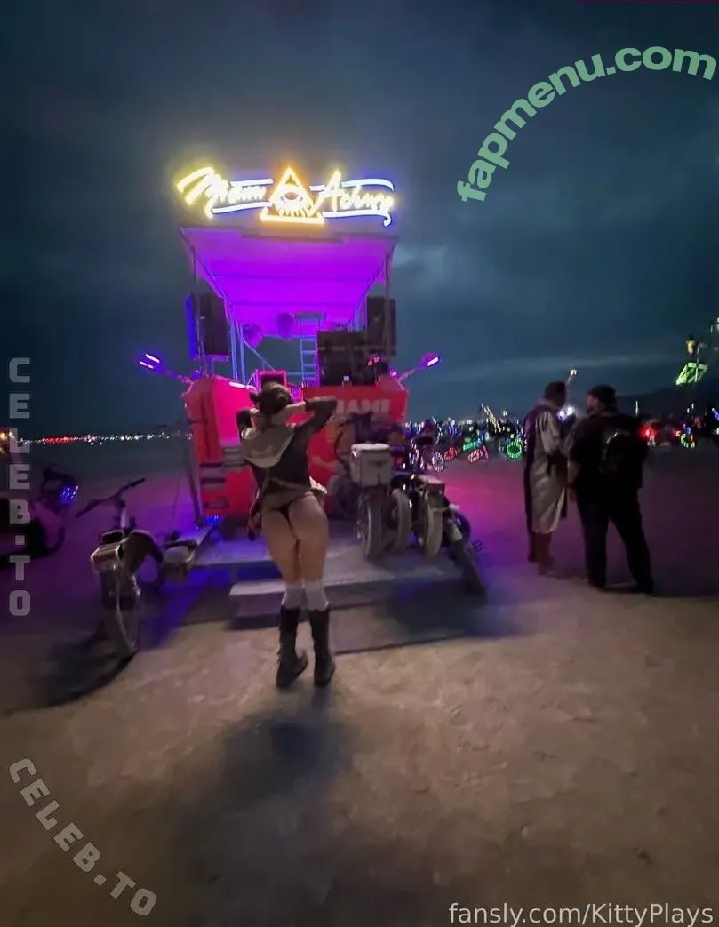 KittyPlays nude photo #0133 (KittyPlays)