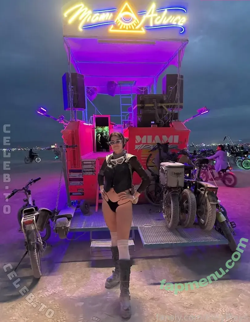 KittyPlays nude photo #0134 (KittyPlays)