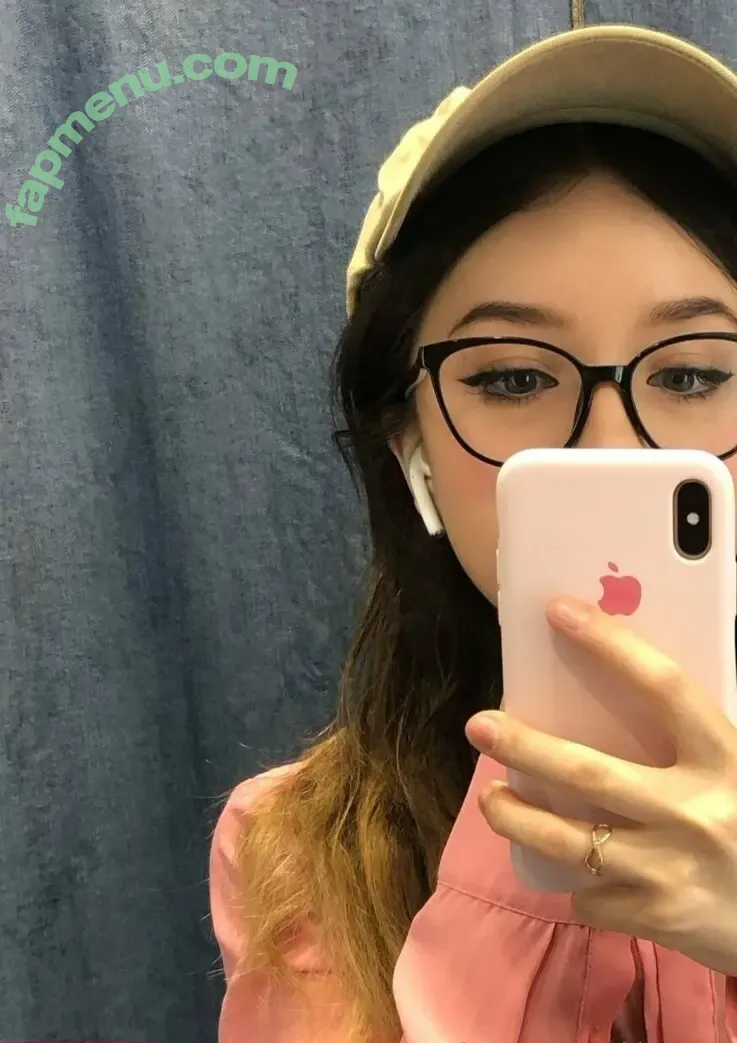 kittywis nude photo #0010 (kiittwy)