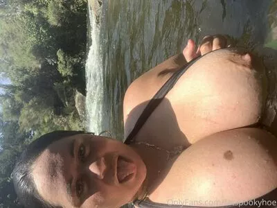 kiwibbw / chubby.kiwi nude photo #0027