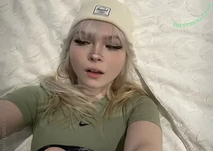 kiwikyy / kiwingy nude photo #0050