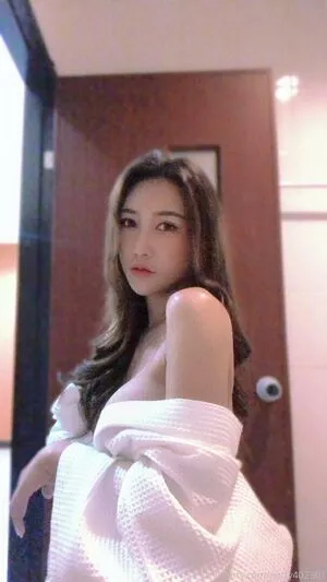 KK_The Princess / Nuna40 / thedragprincess nude photo #0117