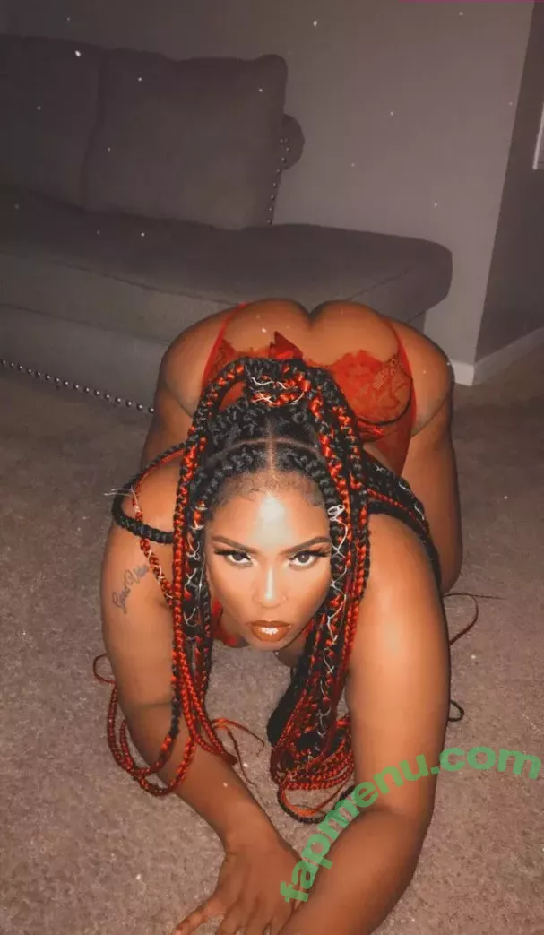 kkartier nude photo #0001 (Karamelkartier / k.kartier_)