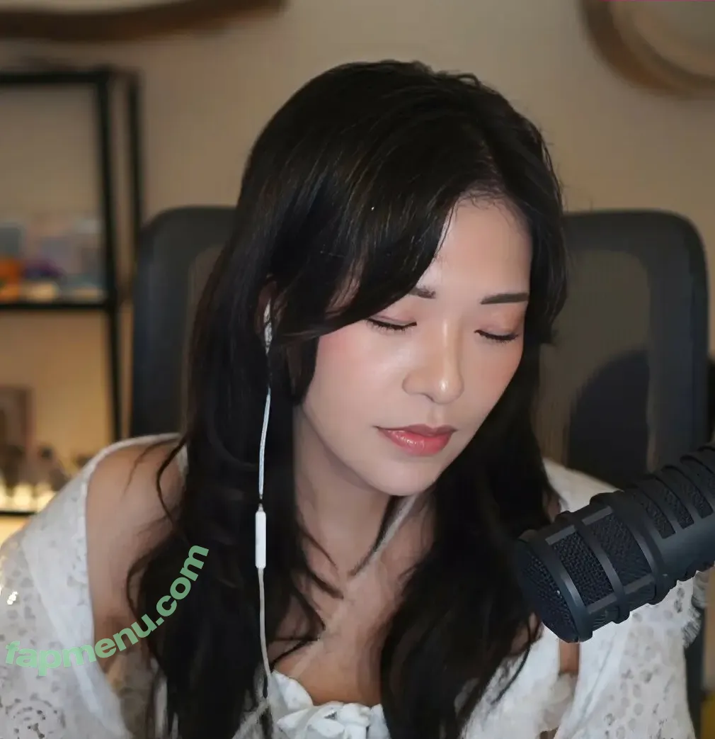 Kkatamina nude photo #0425 (Miyoung)