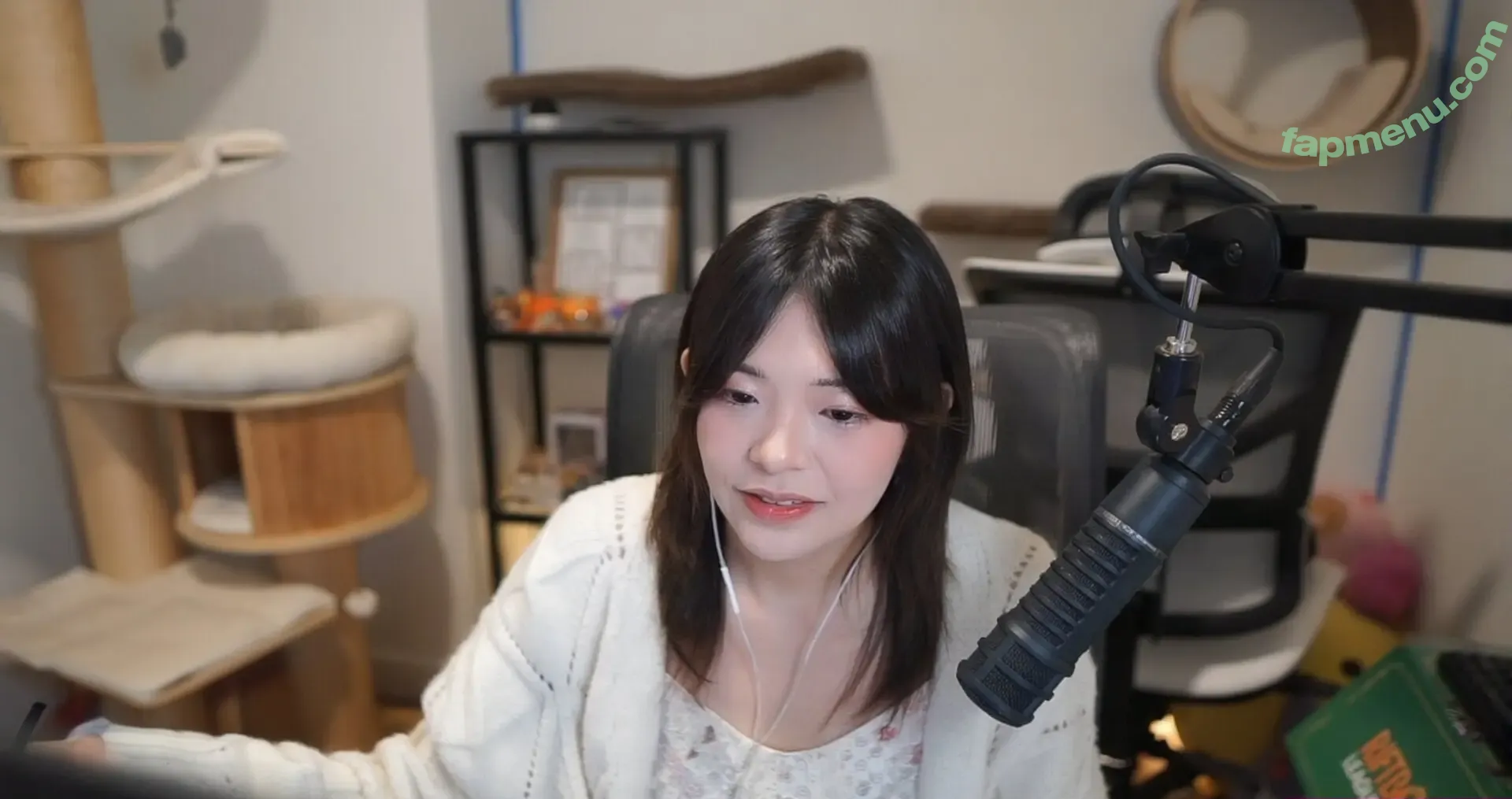 Kkatamina nude photo #0455 (Miyoung)