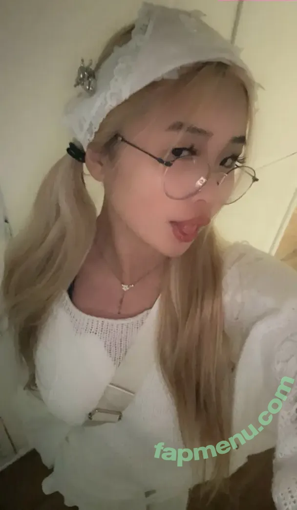 kkellyhsu nude photo #0017 (kkellyhsu)