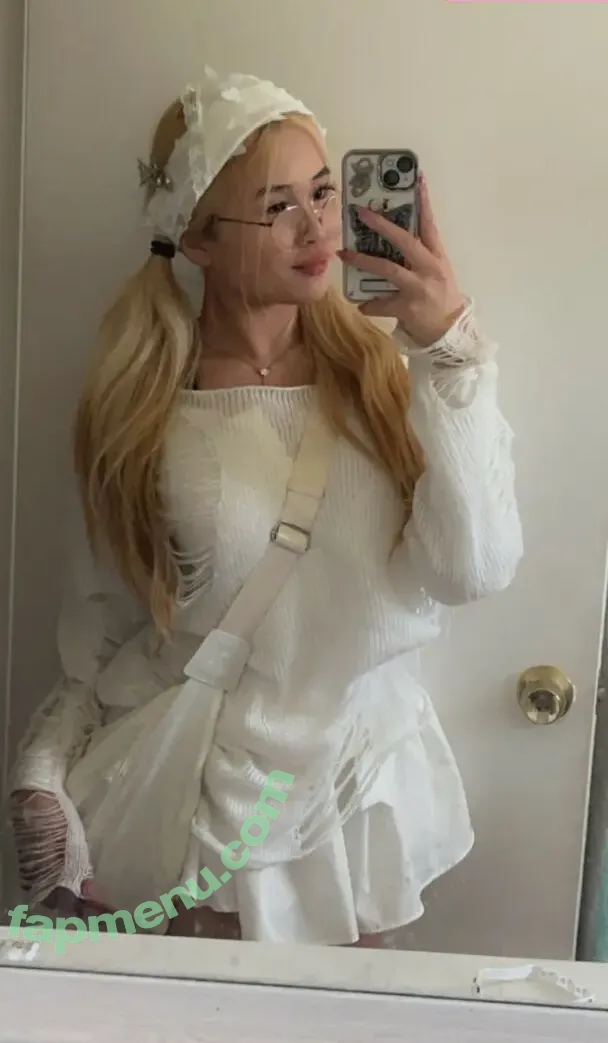 kkellyhsu nude photo #0019 (kkellyhsu)