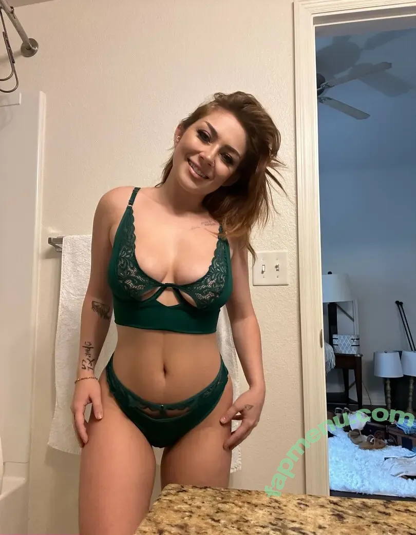kkirafoxx nude photo #0087 (kkirafoxx)