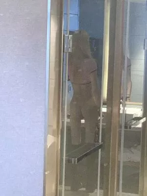 nude photo #0009