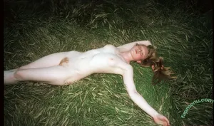 kkkrissss / Kristina / rusyaberyket nude photo #0003