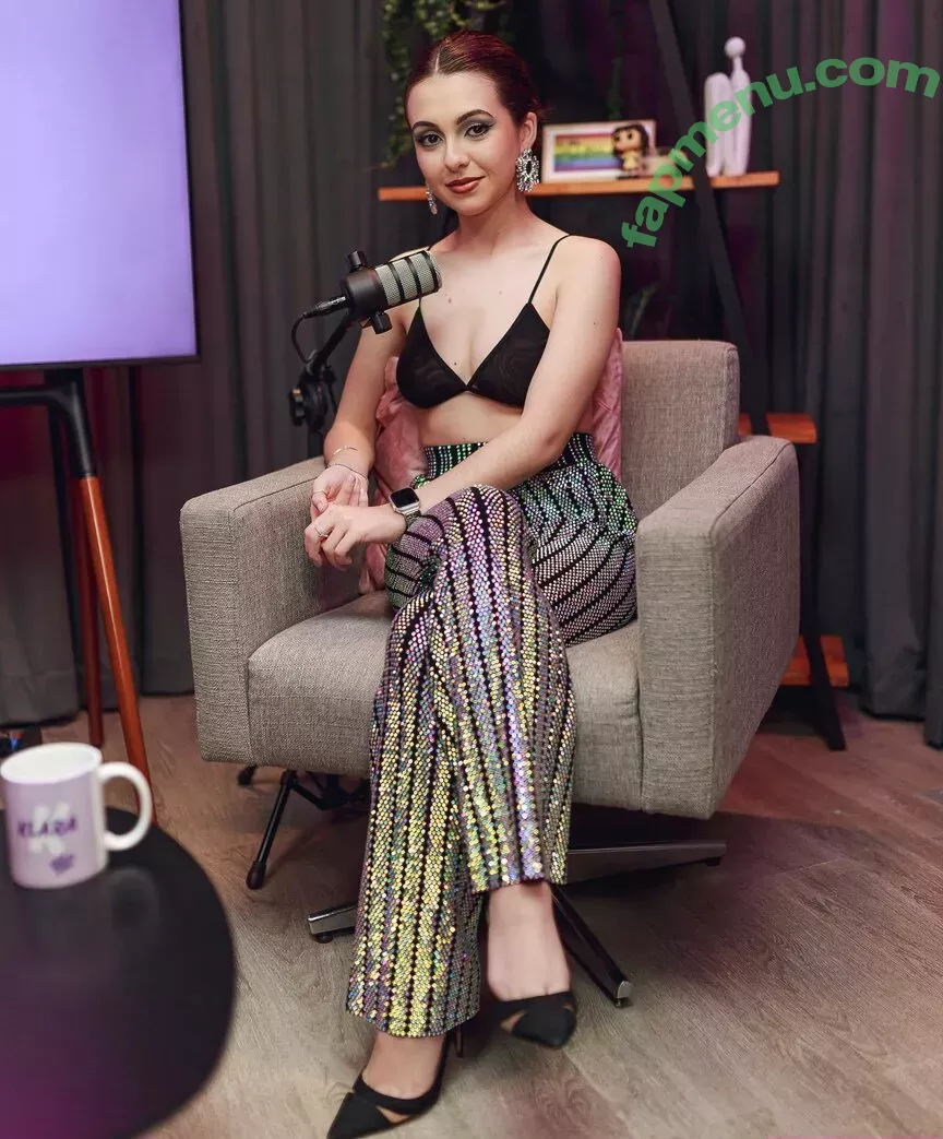 Klara Castanho nude photo #0038 (klarafgcastanho)