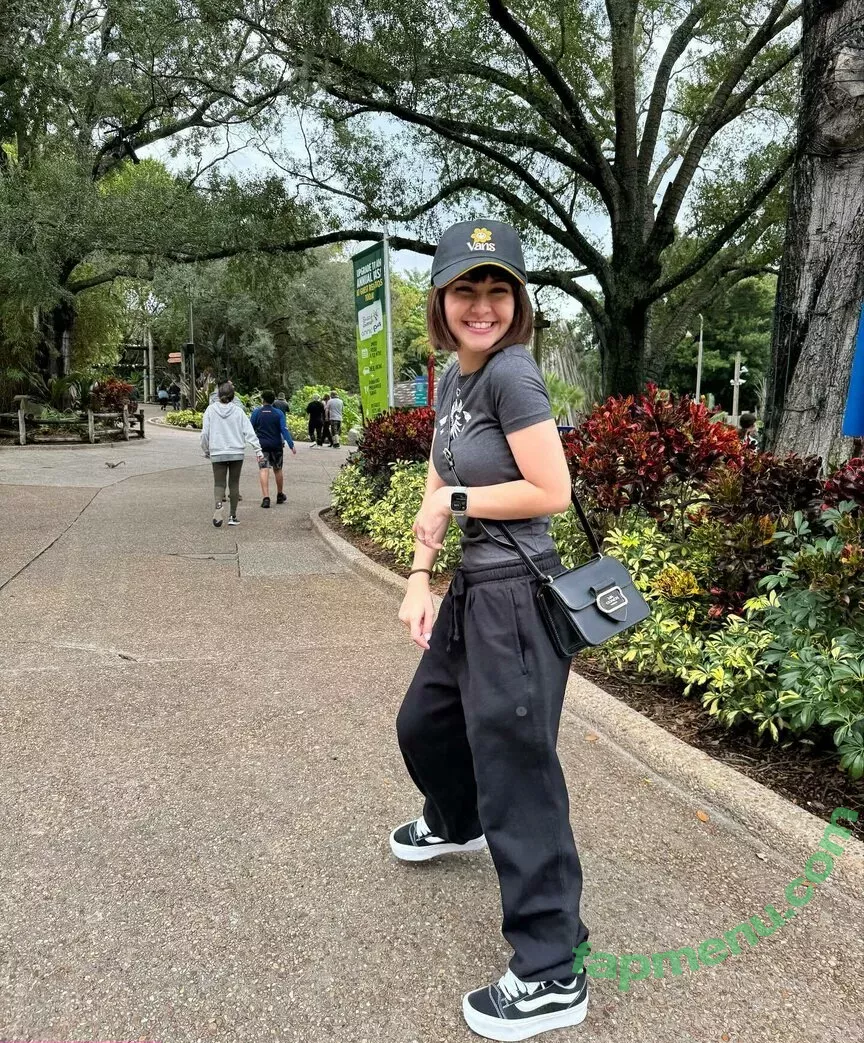 Klara Castanho nude photo #0052 (klarafgcastanho)