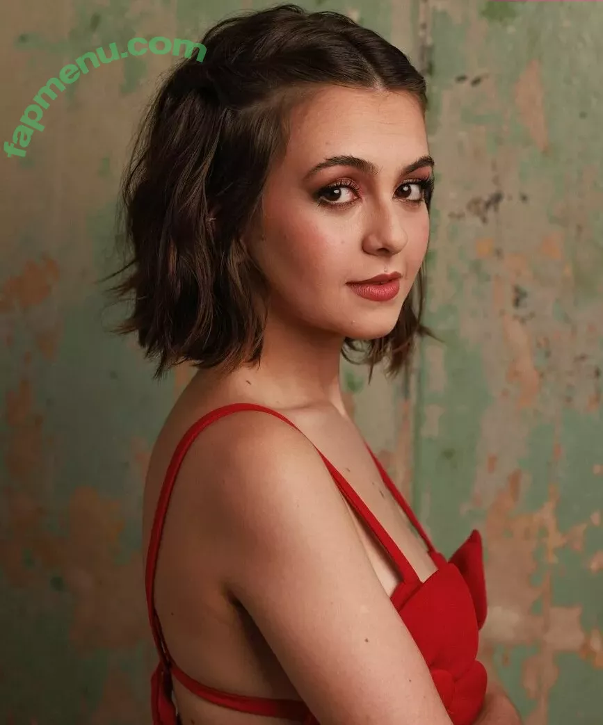 Klara Castanho nude photo #0062 (klarafgcastanho)