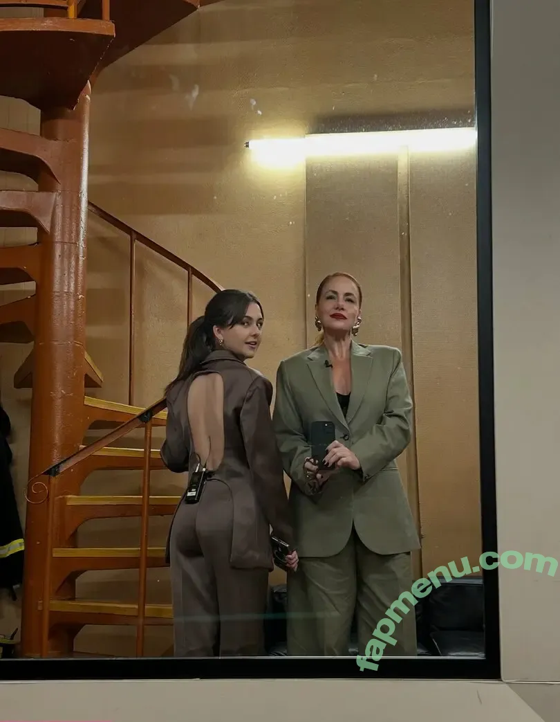 Klara Castanho nude photo #0363 (klarafgcastanho)