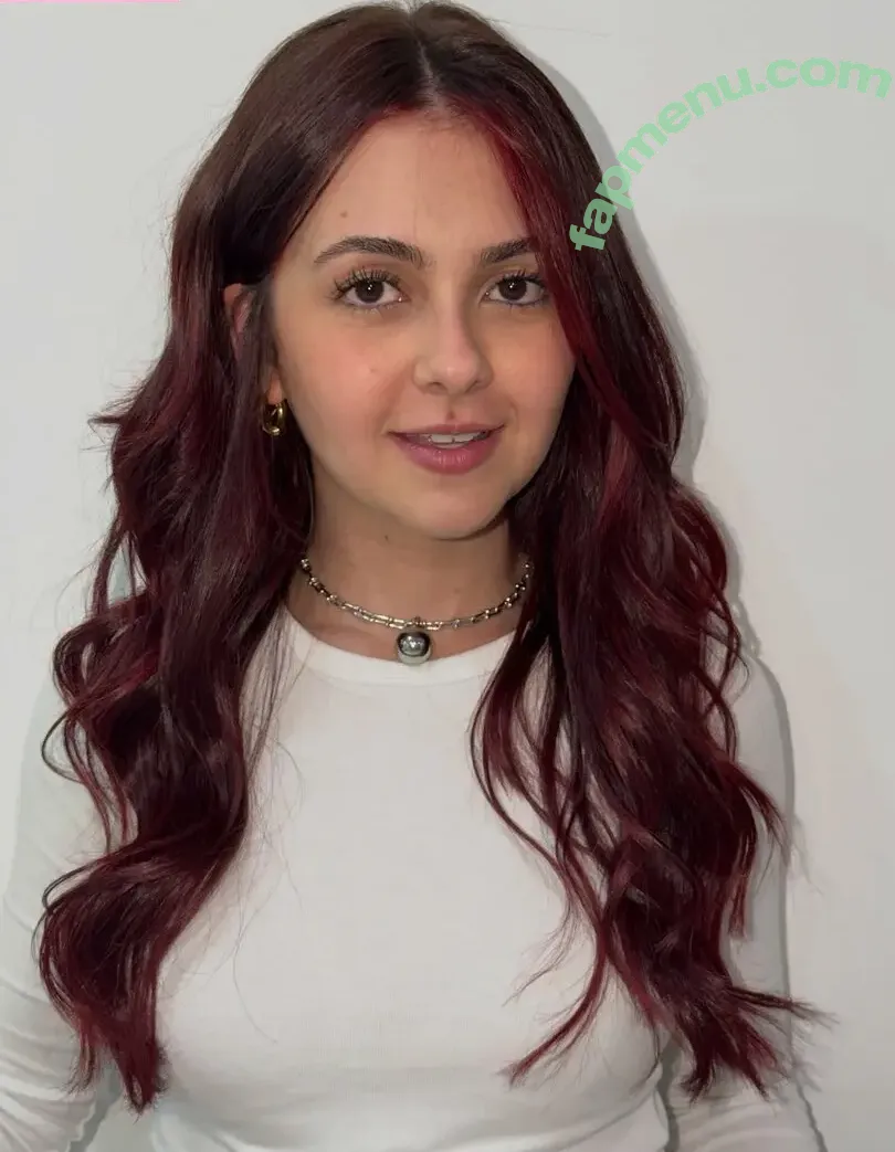 Klara Castanho nude photo #0365 (klarafgcastanho)