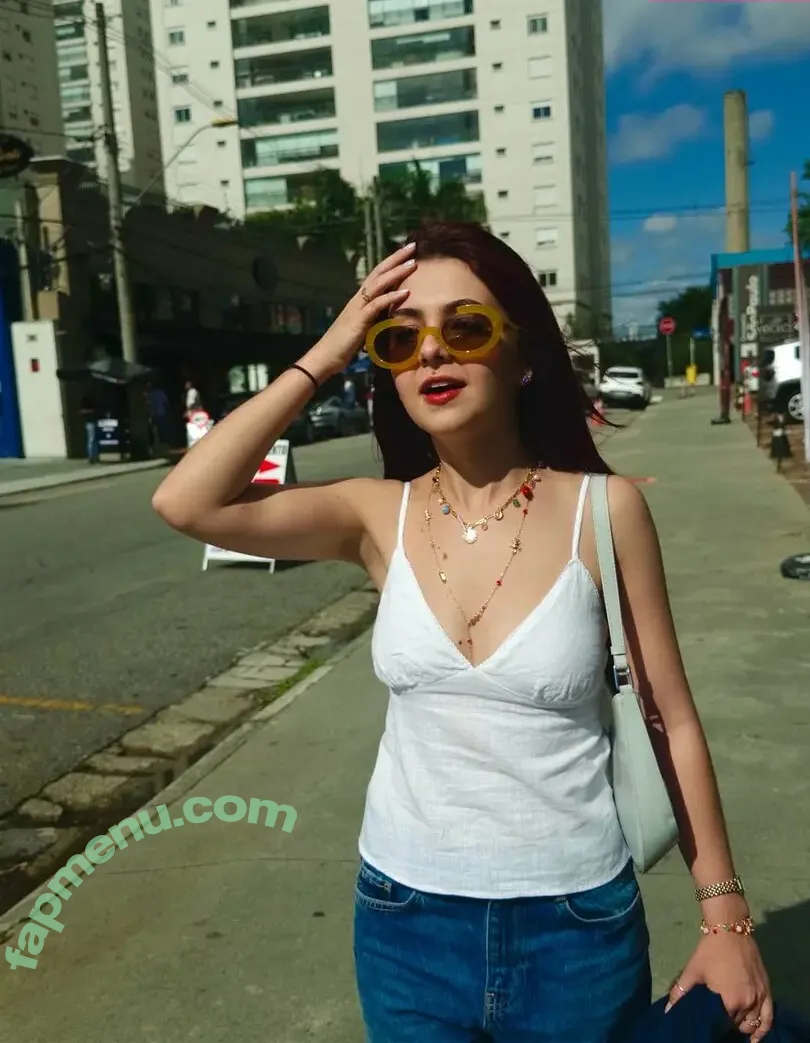 Klara Castanho nude photo #0398 (klarafgcastanho)