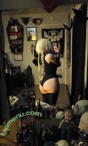  nude photo #0001