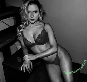 Klaudia Gromczak / nicoleclodin nude photo #0021