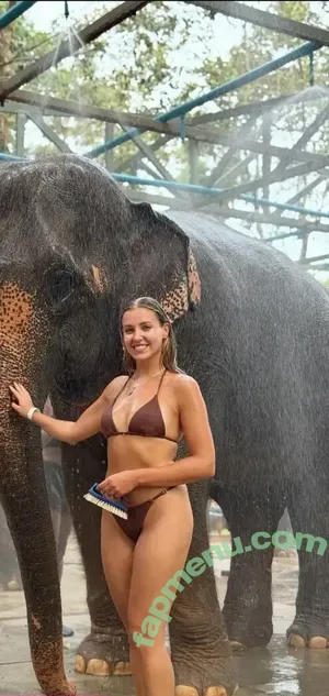 Klaudia Kroczek / kroczka / kroczkaa nude photo #0053