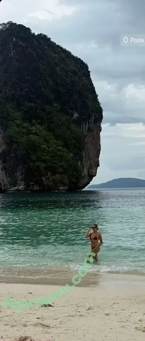 Klaudia Kroczek / kroczka / kroczkaa nude photo #0055