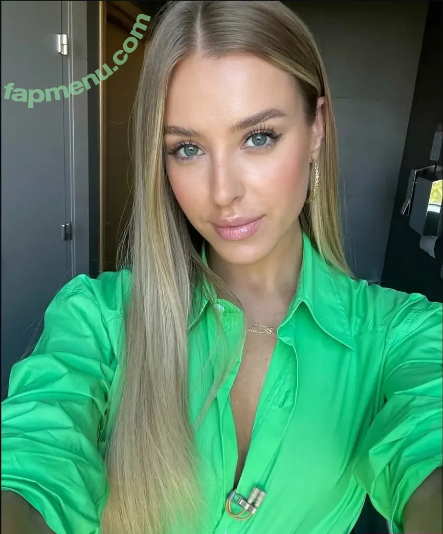 Klaudia Kroczek nude photo #0015 (kroczka / kroczkaa)