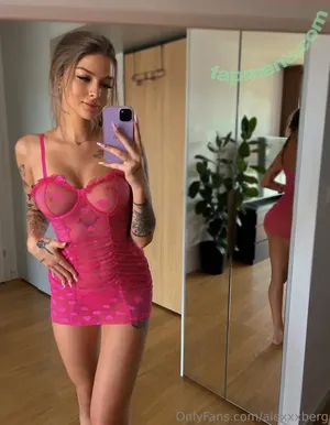  nude photo #0002
