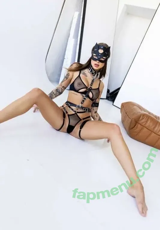 Kleinemausalex nude photo #0118 (Kleinemausalex)