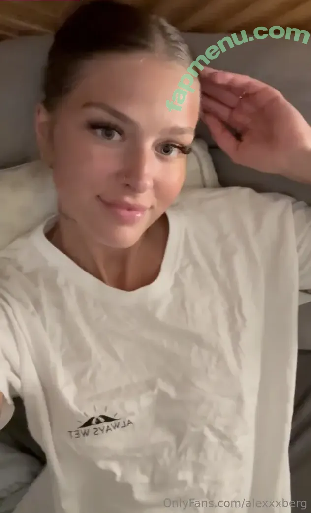 Kleinemausalex nude photo #0126 (Kleinemausalex)