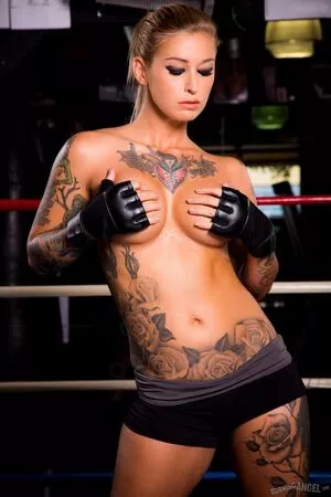 Kleio Valentien / KleioValentien / kleioxxx nude photo #0195